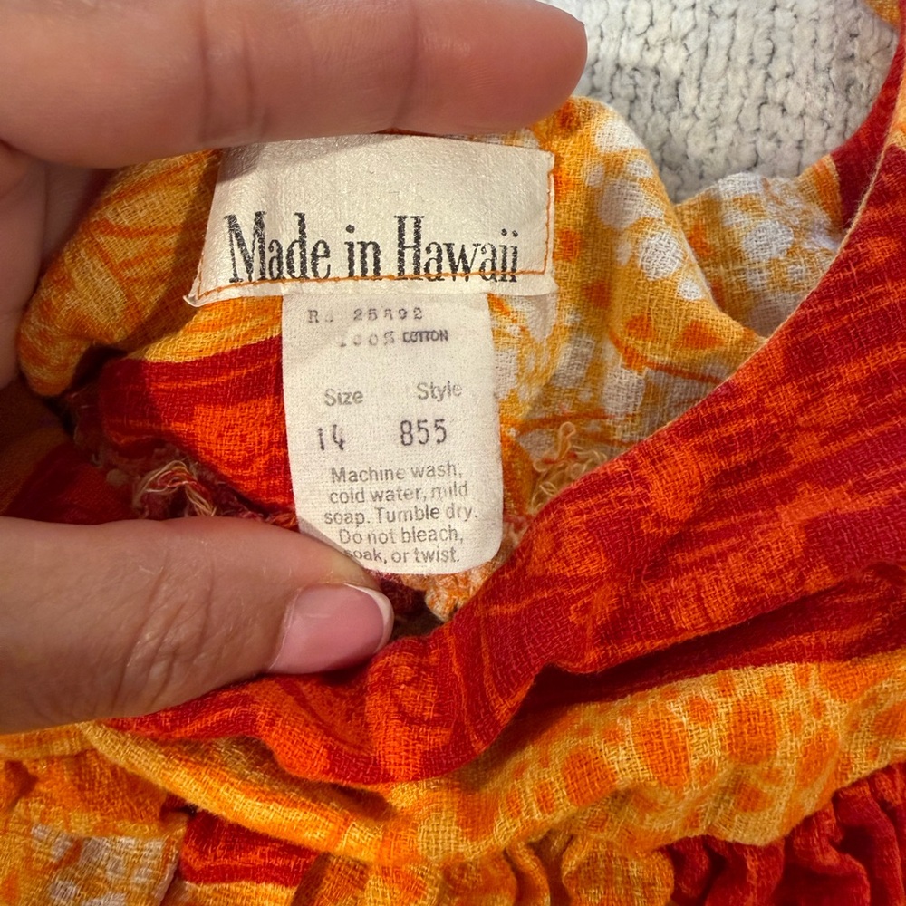 Vintage Made in Hawaii Elegant Red and Yellow Patchwork Maxi Dress - Picture 3 of 11